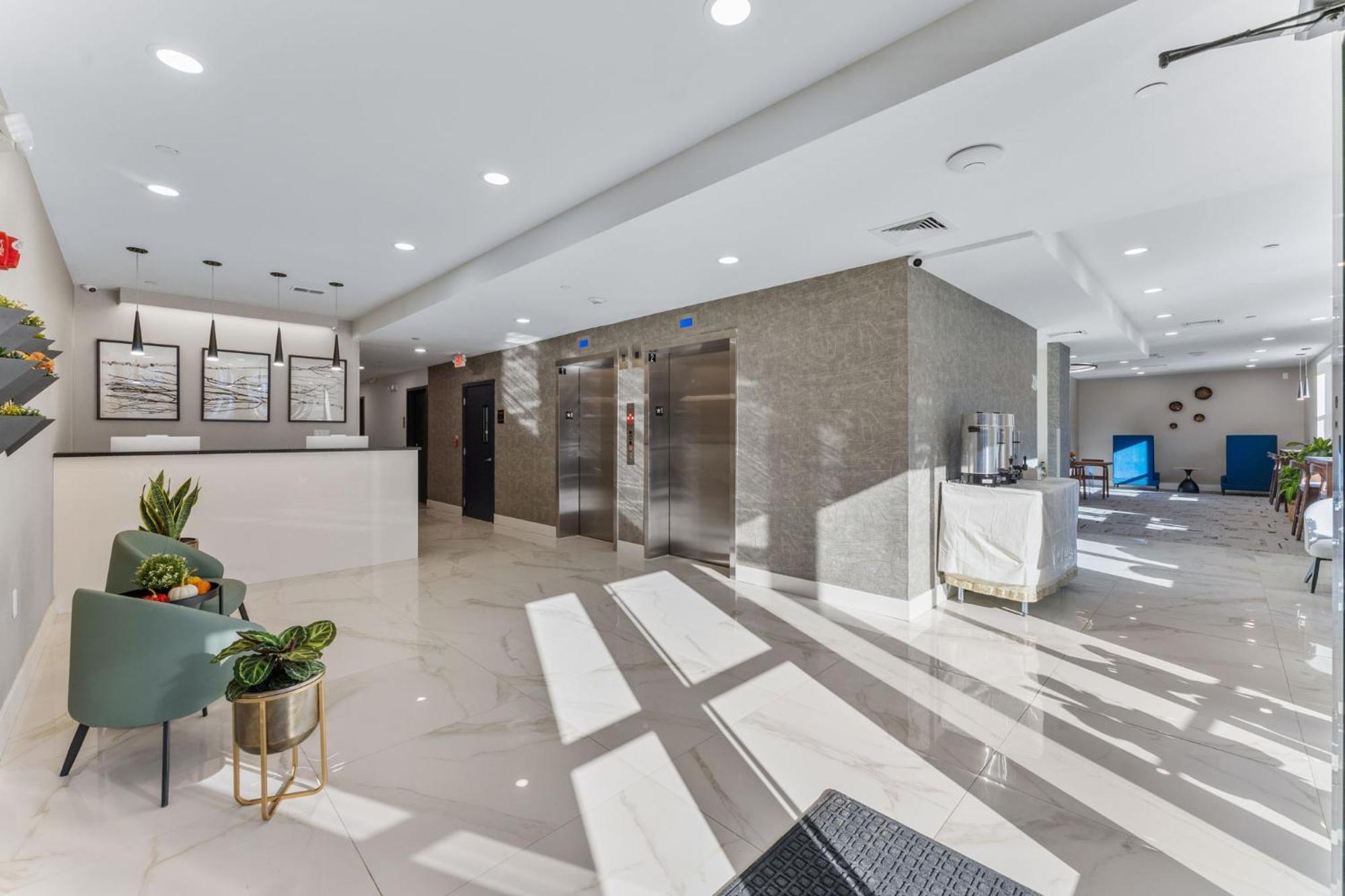 4211 Suites Филадельфия Экстерьер фото